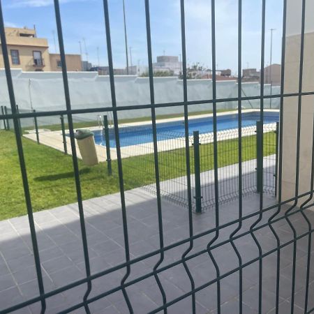 Piso Coqueto Chiclana Apartment Chiclana de la Frontera Exterior photo